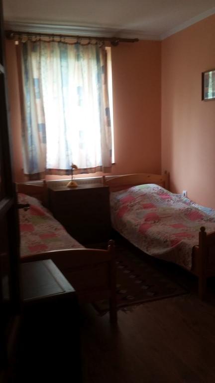 Cserkei Nyaralo Cserkeszőlő Zewnętrze zdjęcie